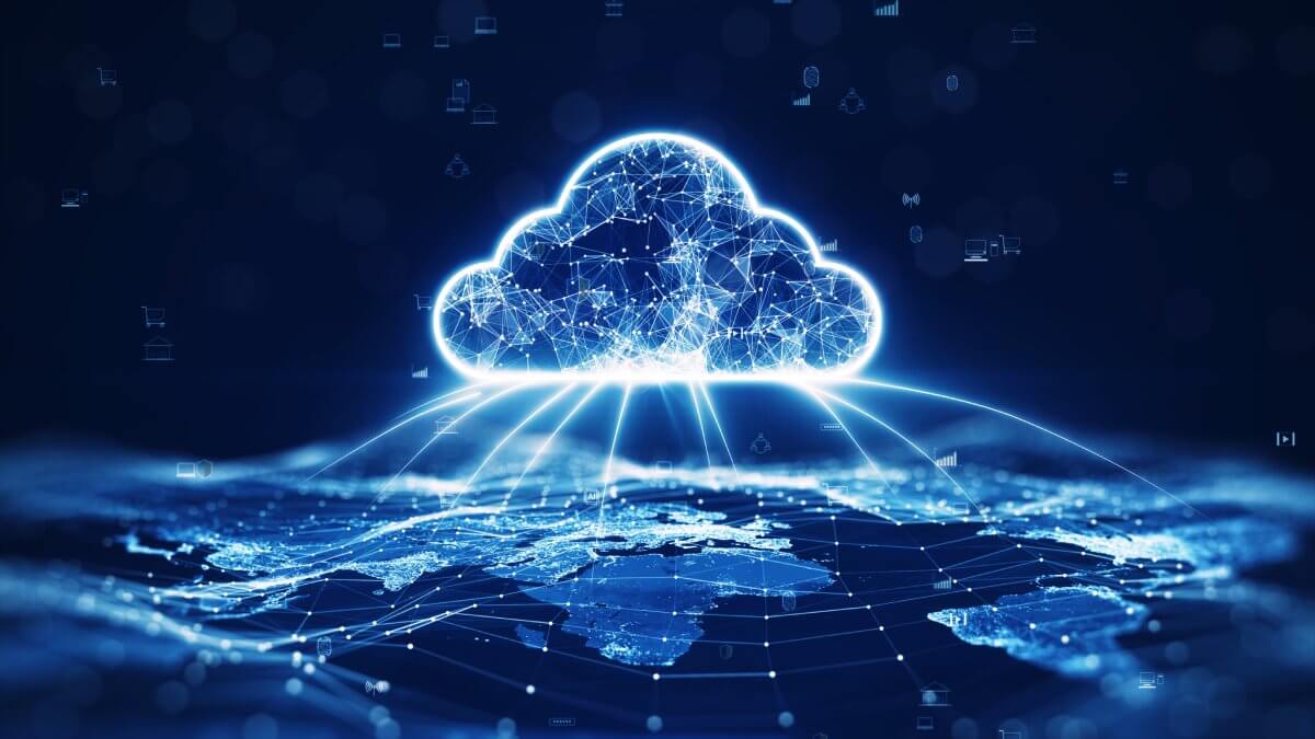 Should You Choose a Traditional or Cloud Data Center?