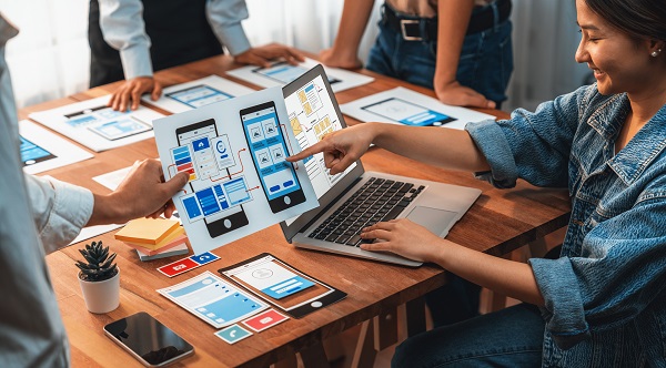 Agile vs. Waterfall for App Development: Pros & Cons